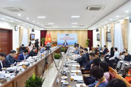 Conférence sur la diplomatie économique 2024 à Hanoi