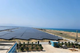 Le sud-coréen SK coopère pour développer l’énergie solaire et éolienne au Vietnam