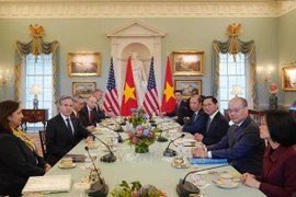 Le premier dialogue de niveau des ministres des Affaires étrangères Vietnam - États-Unis
