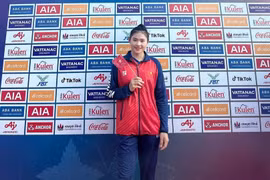 La rameuse Diep Thi Huong remporte une médaille d'or aux Championnats d'Asie de canoë sprint 2024