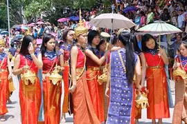 Vœux vietnamiens pour le Nouvel An du Laos et du Cambodge