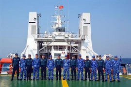 Achèvement d’une patrouille conjointe entre les Garde-côtes du Vietnam et de la Chine