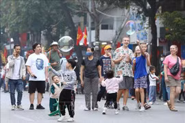 Environ 402.000 touristes visitent Hanoï pendant les vacances du Nouvel An