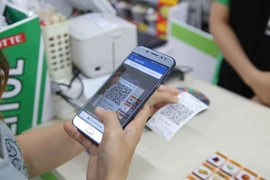 Le paiement sans numéraire gagne du terrain au Vietnam