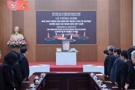 Cérémonie commémorative en hommage de la fidèle amie américaine du Vietnam, Merle Ratner