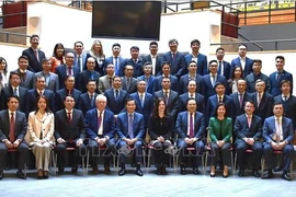 Le 9e Programme de leadership exécutif du Vietnam couronné de succès