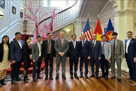 Le ministre des AE Bui Thanh Son à un séminaire sur les relations Vietnam-États-Unis à Washington D.C