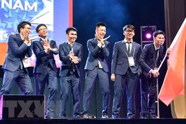 Maths : le Vietnam remporte deux médailles d'or et quatre d'argent aux Olympiades internationales