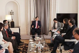 Le PM Pham Minh Chinh reçoit la directrice générale de la Facilité COVAX