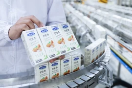 Vinamilk exporte un gros lots de produits laitiers vers la Chine
