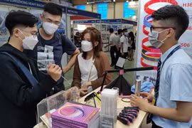 Ouverture du 5e salon international sur l'exploitation minière et la construction du Vietnam