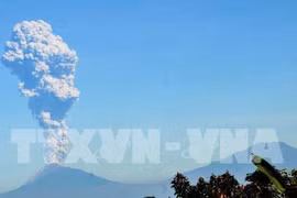 ​L'Indonésie émet un avertissement de danger lors de l'éruption du volcan Merapi