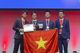 Le Vietnam brille aux Olympiades internationales de chimie 2019