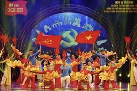 Programme artistique en l'honneur de la fondation du Parti communiste du Vietnam