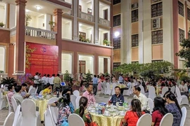 Un Têt chaleureux des personnes d'origine vietnamienne dans six provinces cambodgiennes
