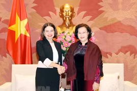 La présidente de l’Assemblée nationale reçoit l'ambassadrice australienne