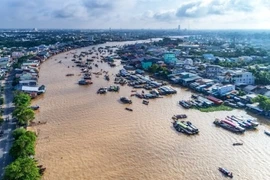 Renforcement de la coopération pour le développement durable dans le delta du Mékong 