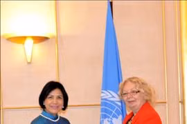 L'ambassadrice Le Thi Tuyet Mai rencontre la directrice générale du Bureau de l'ONU