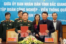 Bac Giang et Viettel coopèrent dans la construction de l'administration électronique 