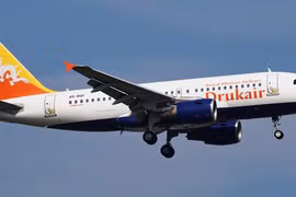 Vietravel devient agent exclusif de distribution des billets d'avion de Druk Air au Vietnam