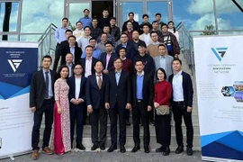 Renforcement de la coopération vietnamo-allemande dans l'industrie automobile