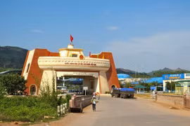 Le Laos rouvre certains postes frontaliers pour faciliter les échanges commerciaux