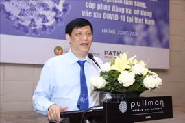 Le Vietnam accélère la recherche et la production du vaccin contre le COVID-19