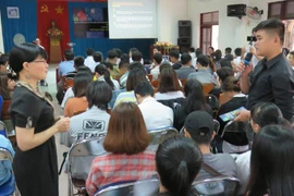 L'ONU forme des étudiants de Phu Yen à la résilience au changement climatique