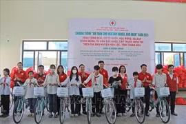 Le Mois d’action humanitaire 2023 célébré à Thanh Hoa et à Hai Duong