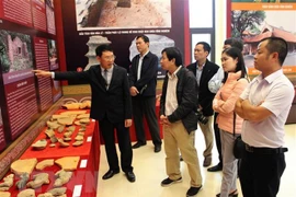 Inauguration de l'exposition sur la secte bouddhiste Zen Truc Lam