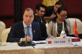 ASEAN : le Vietnam participe à une réunion des hauts fonctionnaires à Bangkok