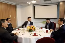 Panorama de la rencontre. Photo: Thế Giới & Việt Nam