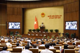 Panorama d'une séance dans le cadre de la 7e session de l'Assemblée nationale. Photo: VNA