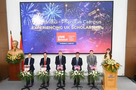 Le Fonds de bourse d'études "EXPERIENCING UK - découvir le Royaume-Uni" voit le jour