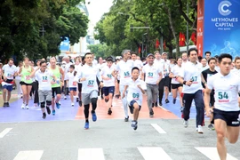 Près de 1.500 participants à la 47e course du journal Ha Noi Moi
