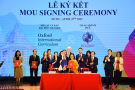Développement du programme « Oxford International Curriculum » au Vietnam
