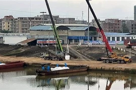 Quang Ninh: reprise du dédouanement au poste-frontière de Ka Long