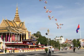 Le Cambodge célèbre le 65e anniversaire de sa fête nationale