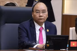 Le PM Nguyen Xuan Phuc participe à la 2e session du Sommet commémoratif ASEAN-R. de Corée ​