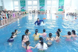 Noyades : renforcer l'apprentissage de la nage à l'école