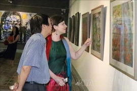 Exposition de peintures contemporaines hongro-vietnamienne