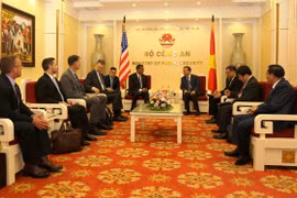 Vietnam et États-Unis coopèrent contre le trafic transnational de drogues