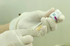 Le Vietnam met tout en œuvre pour importer les vaccins anti-COVID-19 