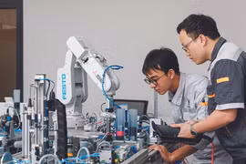 Vingroup dans le Top 10 des meilleurs lieux de travail au Vietnam