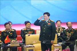 Le ministre de la Défense reçoit le Secrétaire général de l'ASEAN