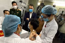 COVID-19: test du vaccin Nano Covax sur 17 autres volontaires