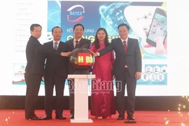 Bac Giang inaugure une plateforme virtuelle de commerce de technologies et équipements