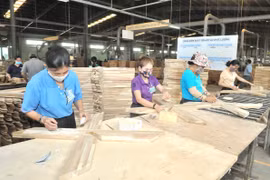 Faire du Vietnam le centre mondial de production de meubles