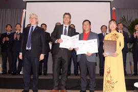 Vietjet et Rolls-Royce signent un accord de 400 millions de dollars pour des moteurs d'avions 