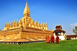 Coopération Vietnam-Laos pour stimuler le tourisme